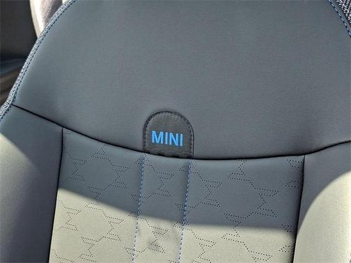 2025 MINI Hardtop SIGNATURE PLUS