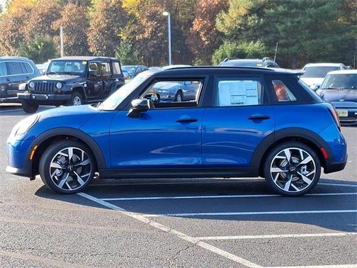 2025 MINI Hardtop Cooper S