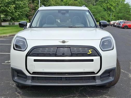 2025 MINI Countryman Base