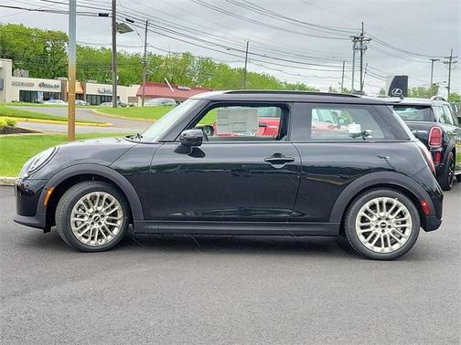 2025 MINI Hardtop 