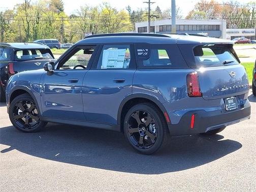2025 MINI Countryman S