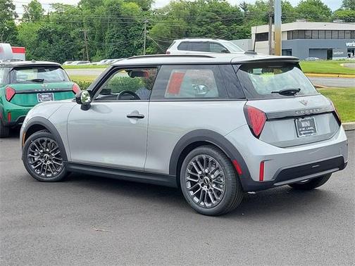2025 MINI Hardtop 