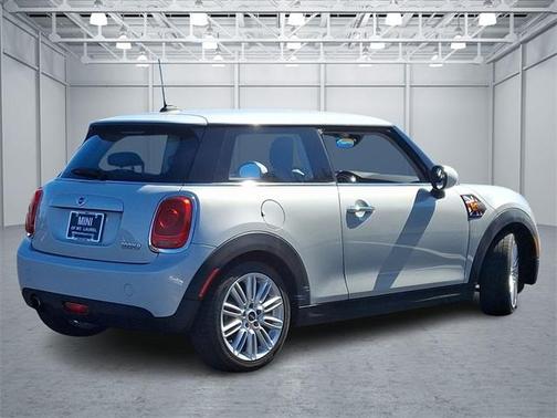 2015 MINI Hardtop Cooper