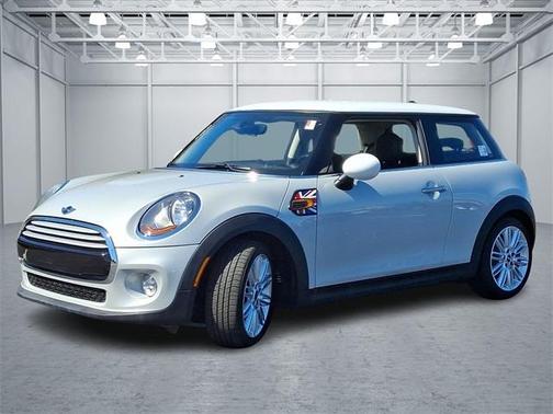 2015 MINI Hardtop Cooper