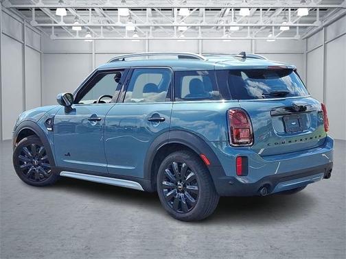 2023 MINI Countryman Cooper S