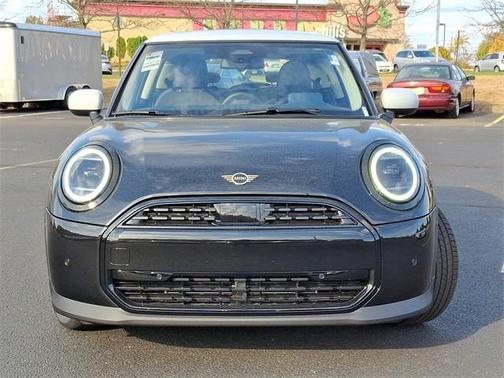 2025 MINI Hardtop Cooper