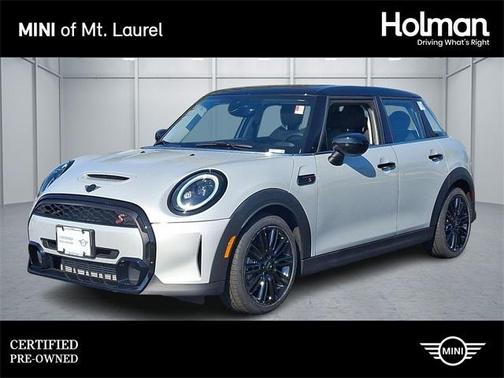 2023 MINI Hardtop Cooper