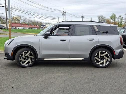 2025 MINI Countryman S