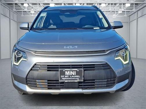 2023 Kia Niro EX