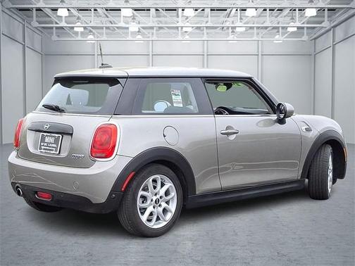 2019 MINI Hardtop Cooper