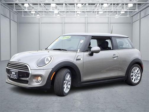 2019 MINI Hardtop Cooper