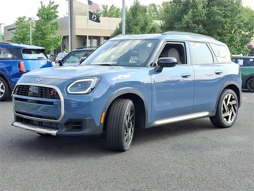 2025 MINI Countryman S