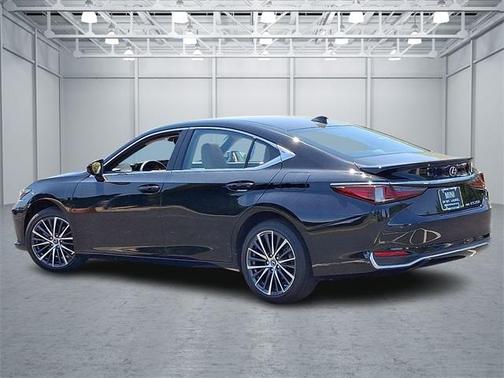 2022 Lexus ES 250 Luxury