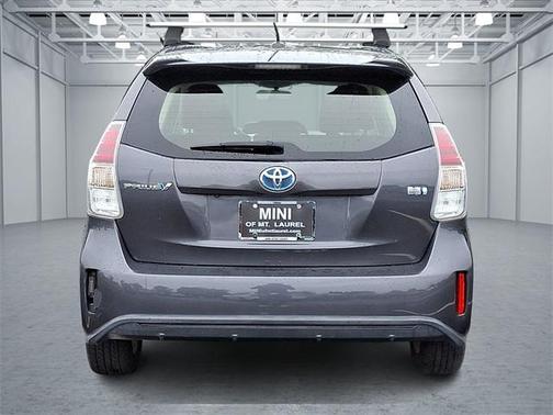 2015 Toyota Prius v Three