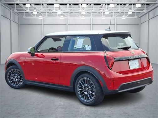 2025 MINI Hardtop SIGNATURE PLUS