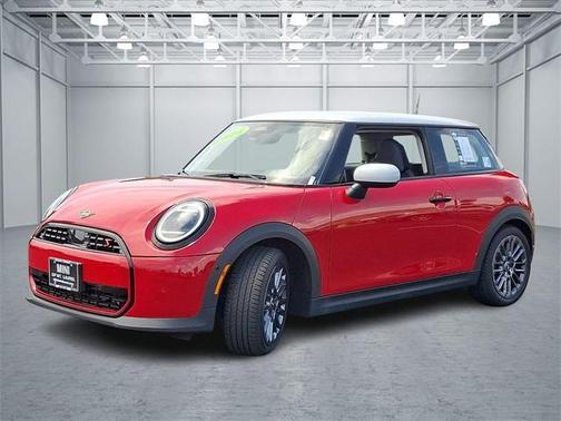 2025 MINI Hardtop SIGNATURE PLUS