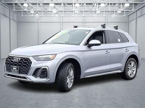 2022 Audi Q5 45 S line quattro Premium