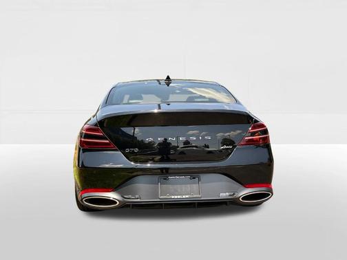 2024 Genesis G70 2.5T