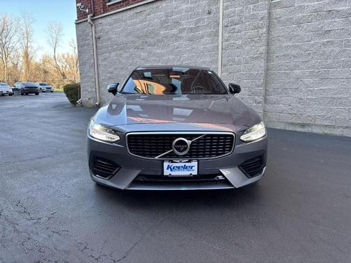 2020 Volvo S90 Recharge Plug-In Hybrid T8 R-Design