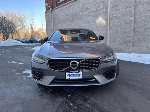 2020 Volvo S90 Recharge Plug-In Hybrid T8 R-Design
