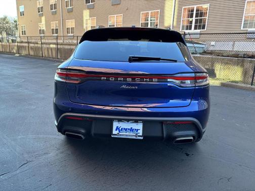 2024 Porsche Macan T