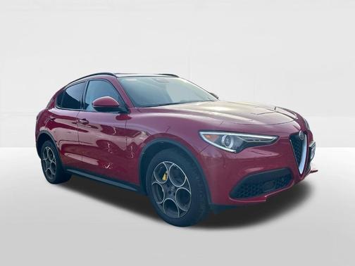 2018 Alfa Romeo Stelvio Sport