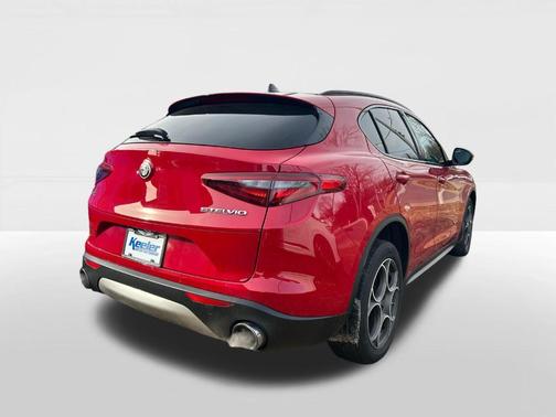 2018 Alfa Romeo Stelvio Sport