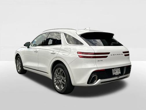 2025 Genesis GV70 2.5T