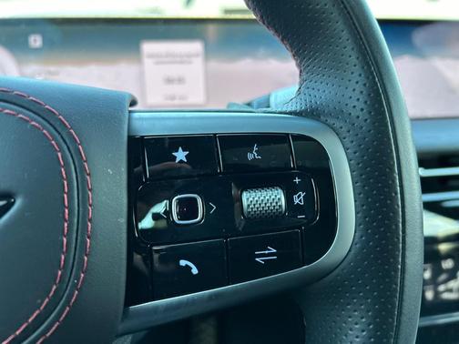 2025 Genesis G80 2.5T Sport Prestige