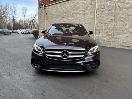 2017 Mercedes-Benz E-Class E 300 Luxury