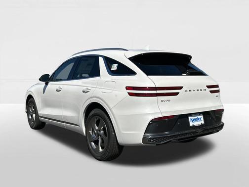 2026 Genesis GV70 2.5T