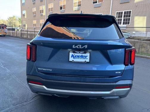 Mineral Blue 2025 Kia Sorento Hybrid EX