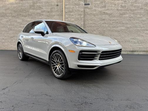 Gray 2022 Porsche Cayenne
