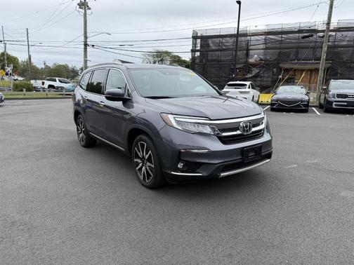 2022 Honda Pilot Touring 7-Passenger