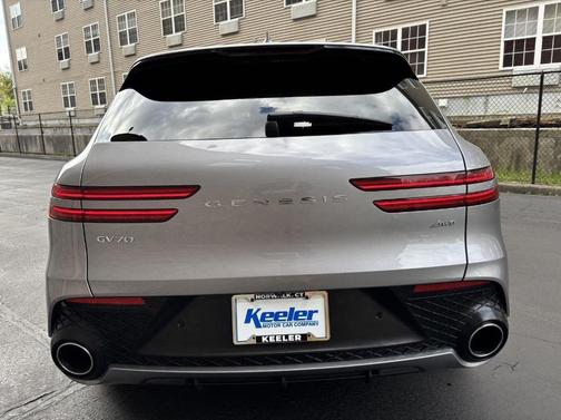 Savile Silver 2023 Genesis GV70 2.5T