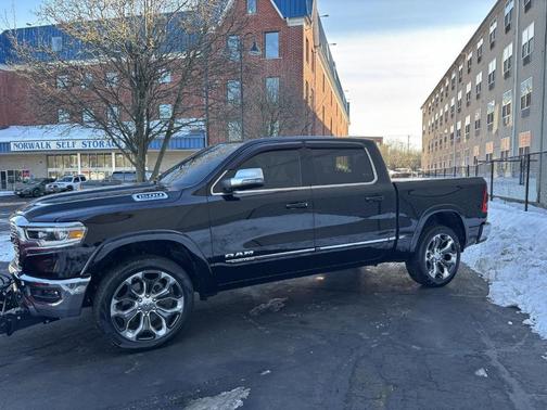 2023 RAM 1500 Limited