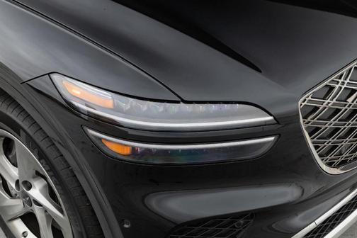 Vik Black 2026 Genesis GV70 2.5T Advanced