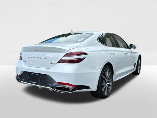 2024 Genesis G70 2.5T