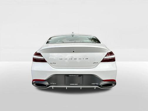 2024 Genesis G70 2.5T