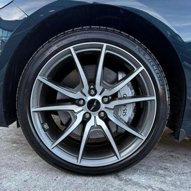 2024 Genesis G70 2.5T