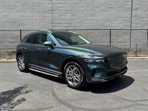 Green 2023 Genesis GV70 2.5T