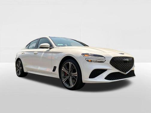 2024 Genesis G70 2.5T