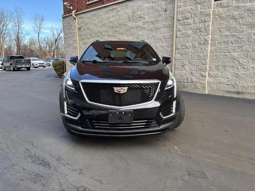 2021 Cadillac XT5 Sport