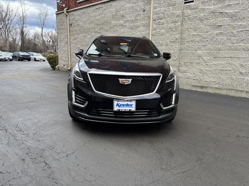 Stellar Black Metallic 2021 Cadillac XT5 Sport