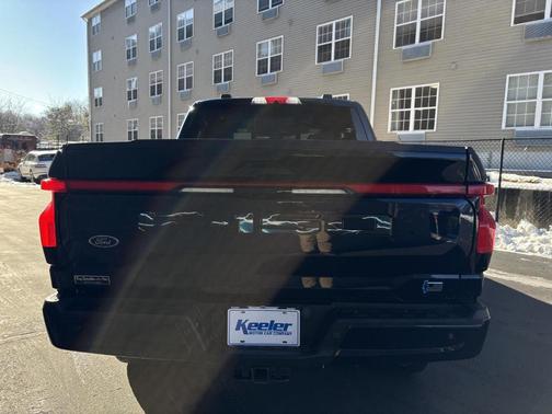 2022 Ford F-150 Lightning XLT