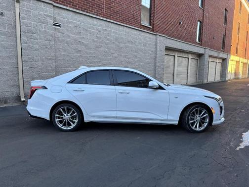 2023 Cadillac CT4 Sport