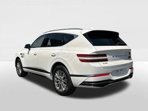 2025 Genesis GV80 2.5T