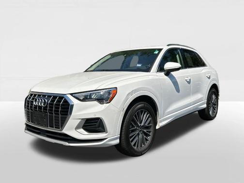 2021 Audi Q3 40 Premium