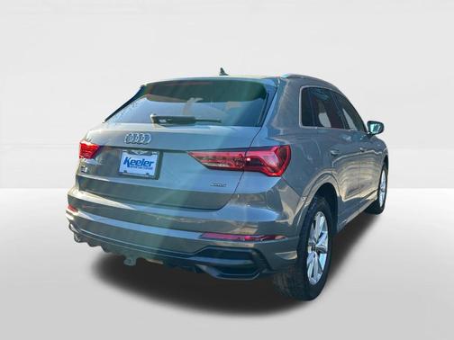 2022 Audi Q3 45 S line Premium Plus