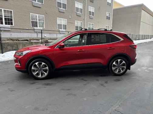 2023 Ford Escape Platinum